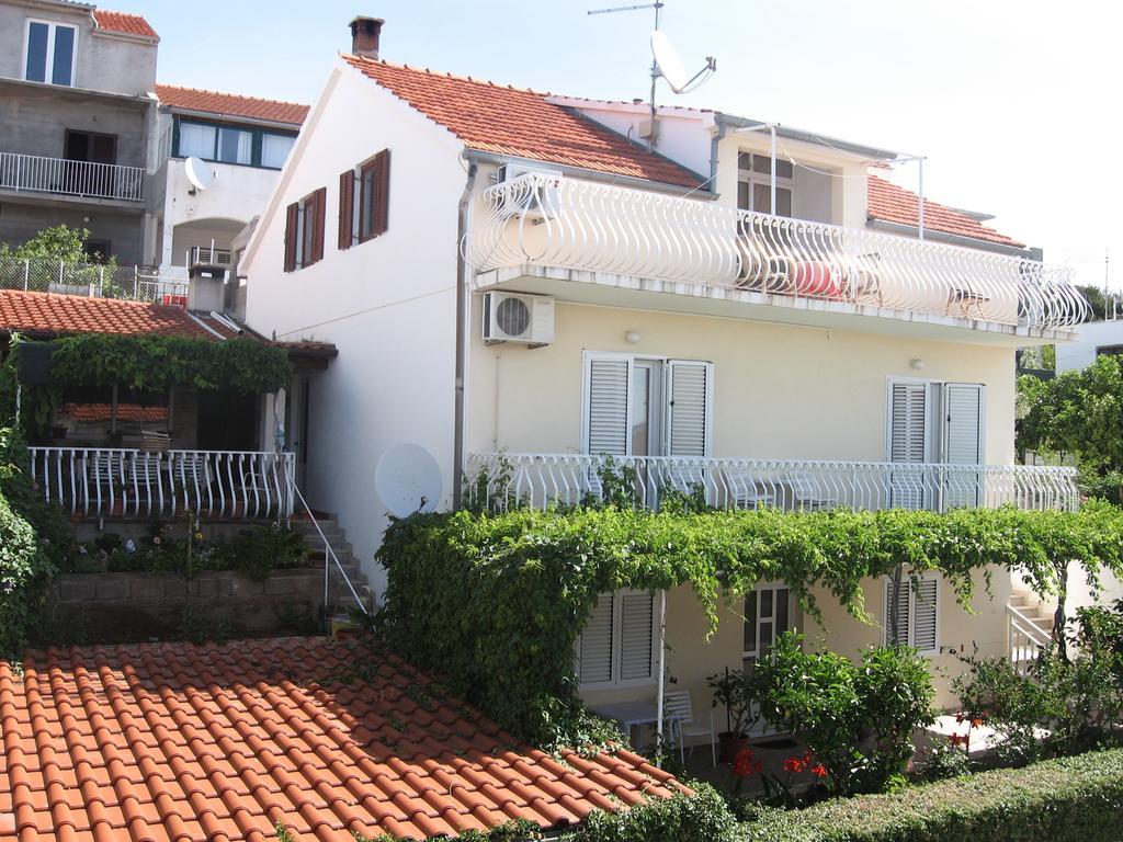 Apartmani Niki Hvar Hvar Town Exterior photo