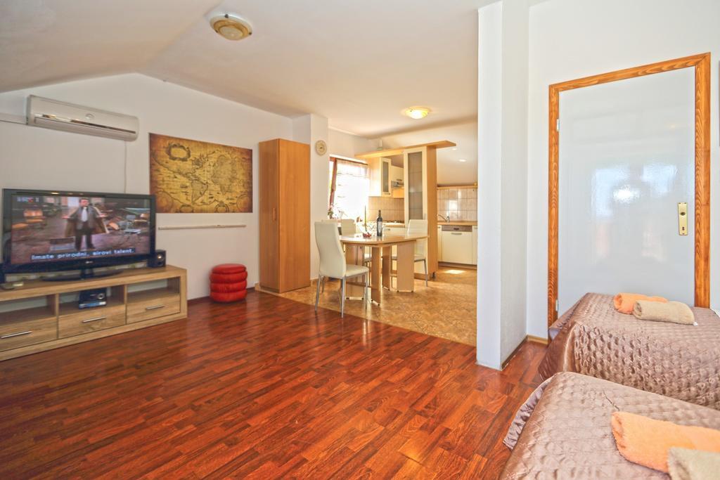 Apartmani Niki Hvar Hvar Town Room photo